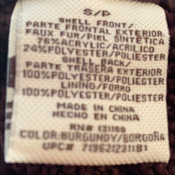 Debby Collection Faux Fur Vest - Picture 6 of 6